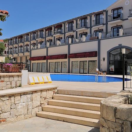 Le Ciel Hotels & Wellness Club Çeşme Zewnętrze zdjęcie