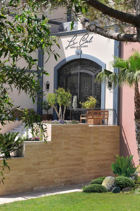 Le Ciel Hotels & Wellness Club Çeşme Zewnętrze zdjęcie