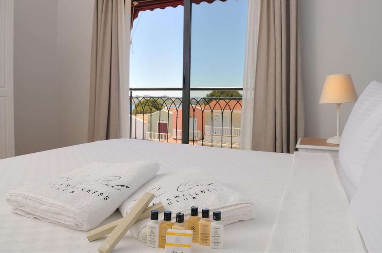 Le Ciel Hotels & Wellness Club Çeşme Zewnętrze zdjęcie