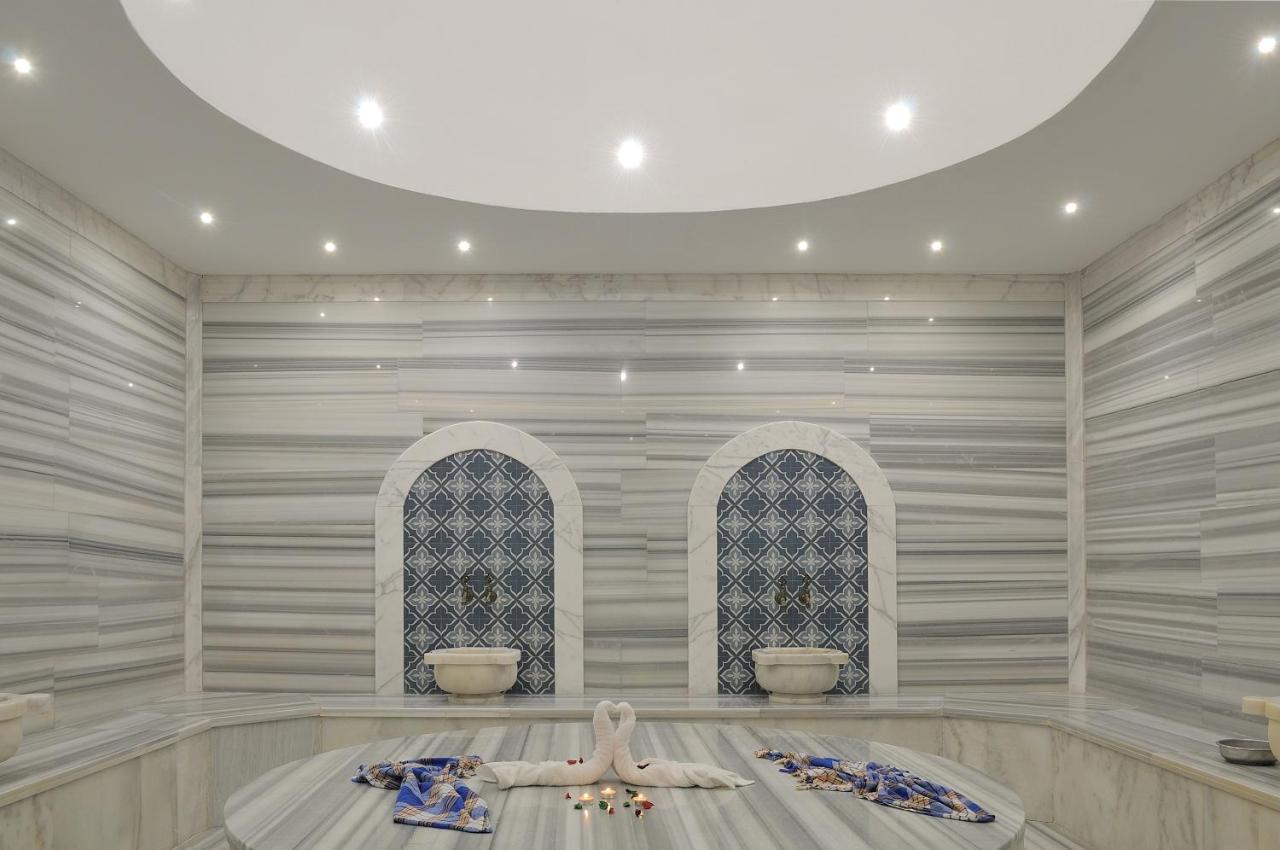 Le Ciel Hotels & Wellness Club Çeşme Zewnętrze zdjęcie
