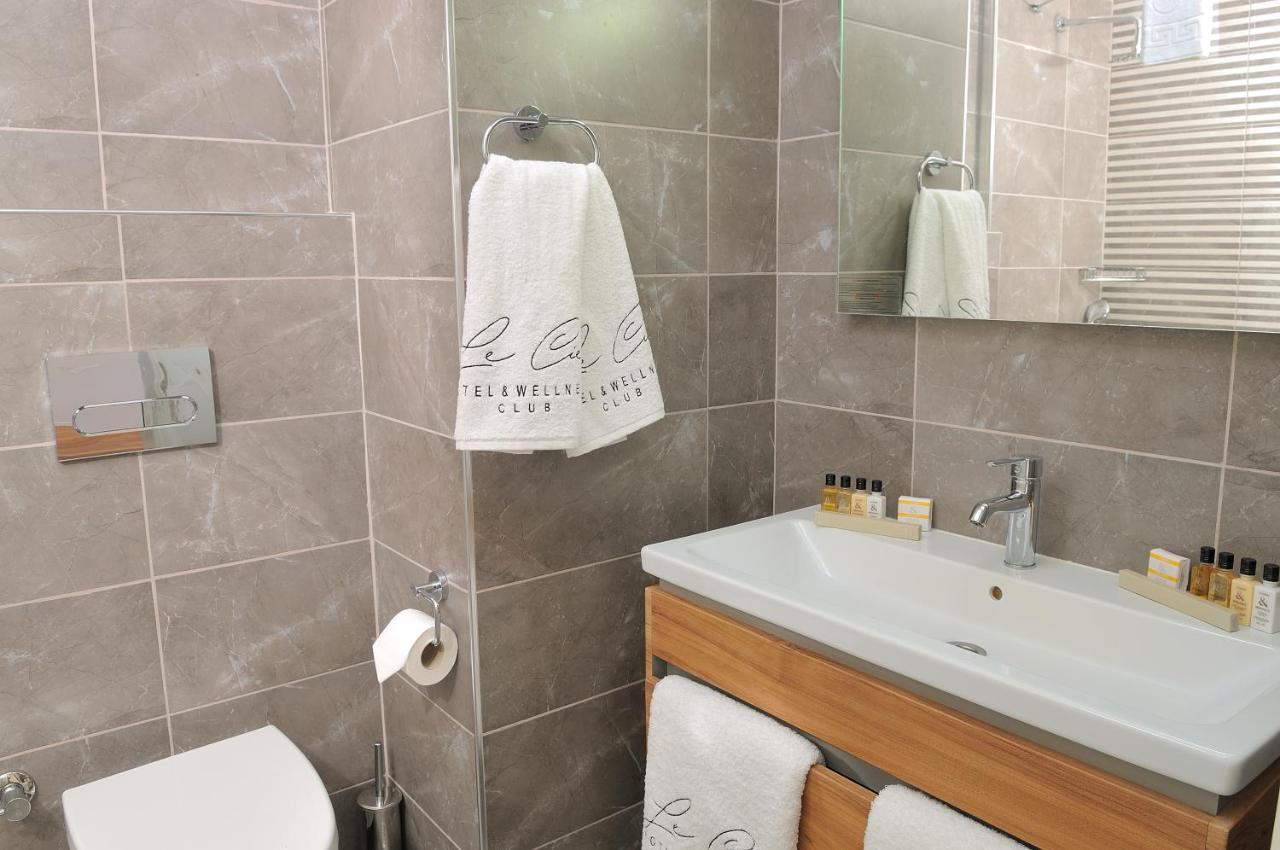 Le Ciel Hotels & Wellness Club Çeşme Zewnętrze zdjęcie